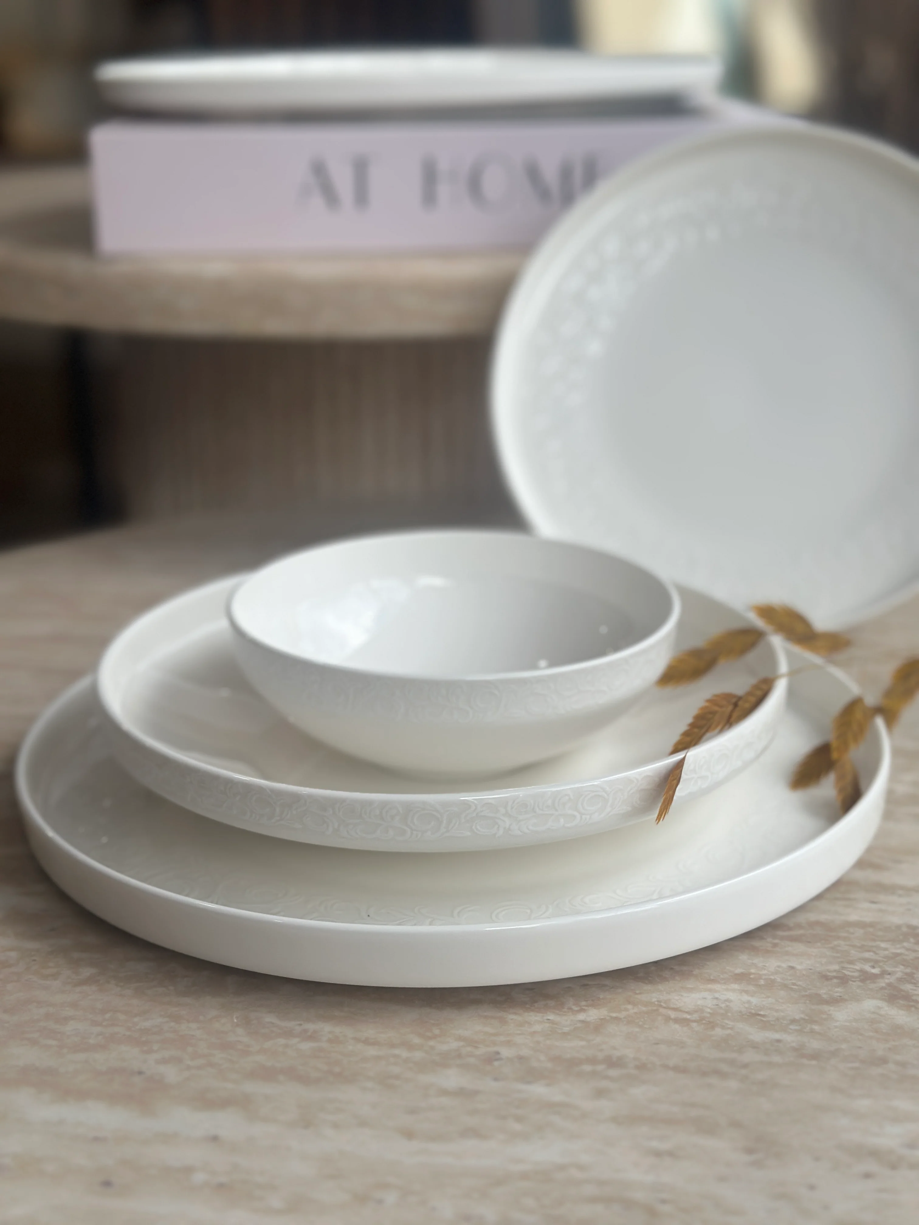 Damask Weiß Geschirrset – 25 teilig für 6 Personen - Image 6