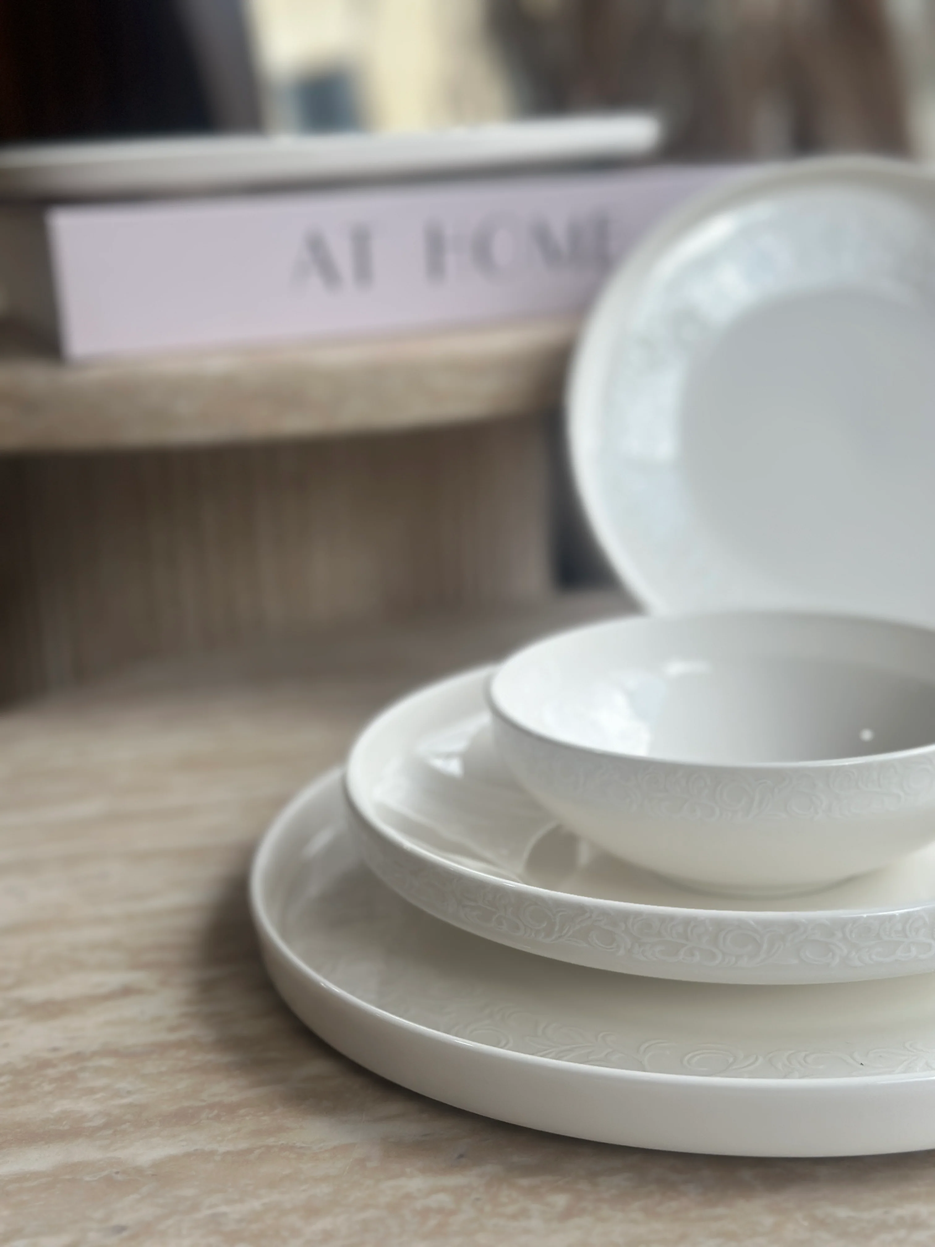 Damask Weiß Geschirrset – 25 teilig für 6 Personen - Image 7
