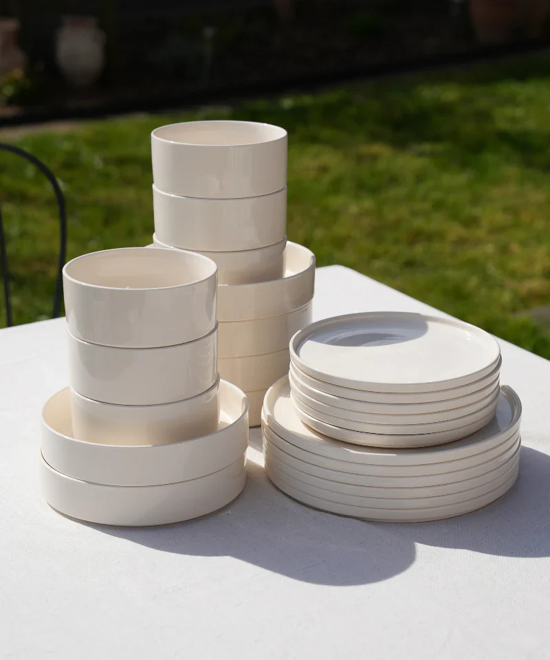 Noa Beige Geschirrset – 24-teilig - Image 2