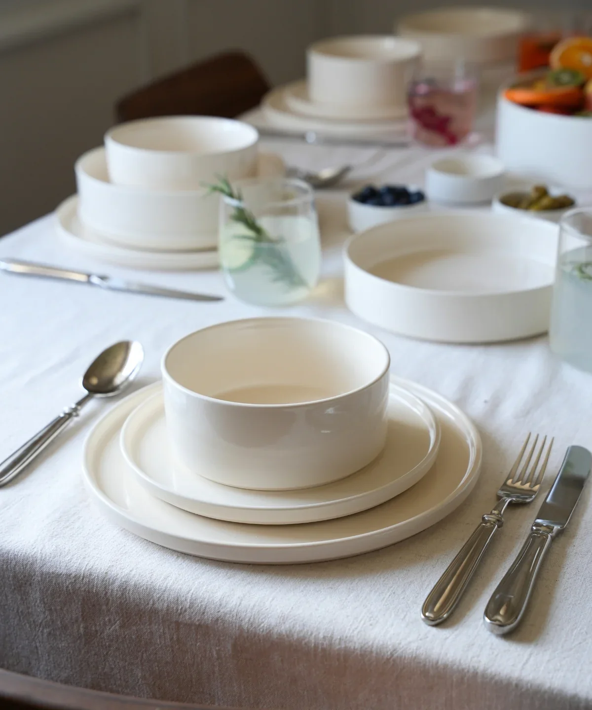 Noa Beige Geschirrset – 24-teilig - Image 7