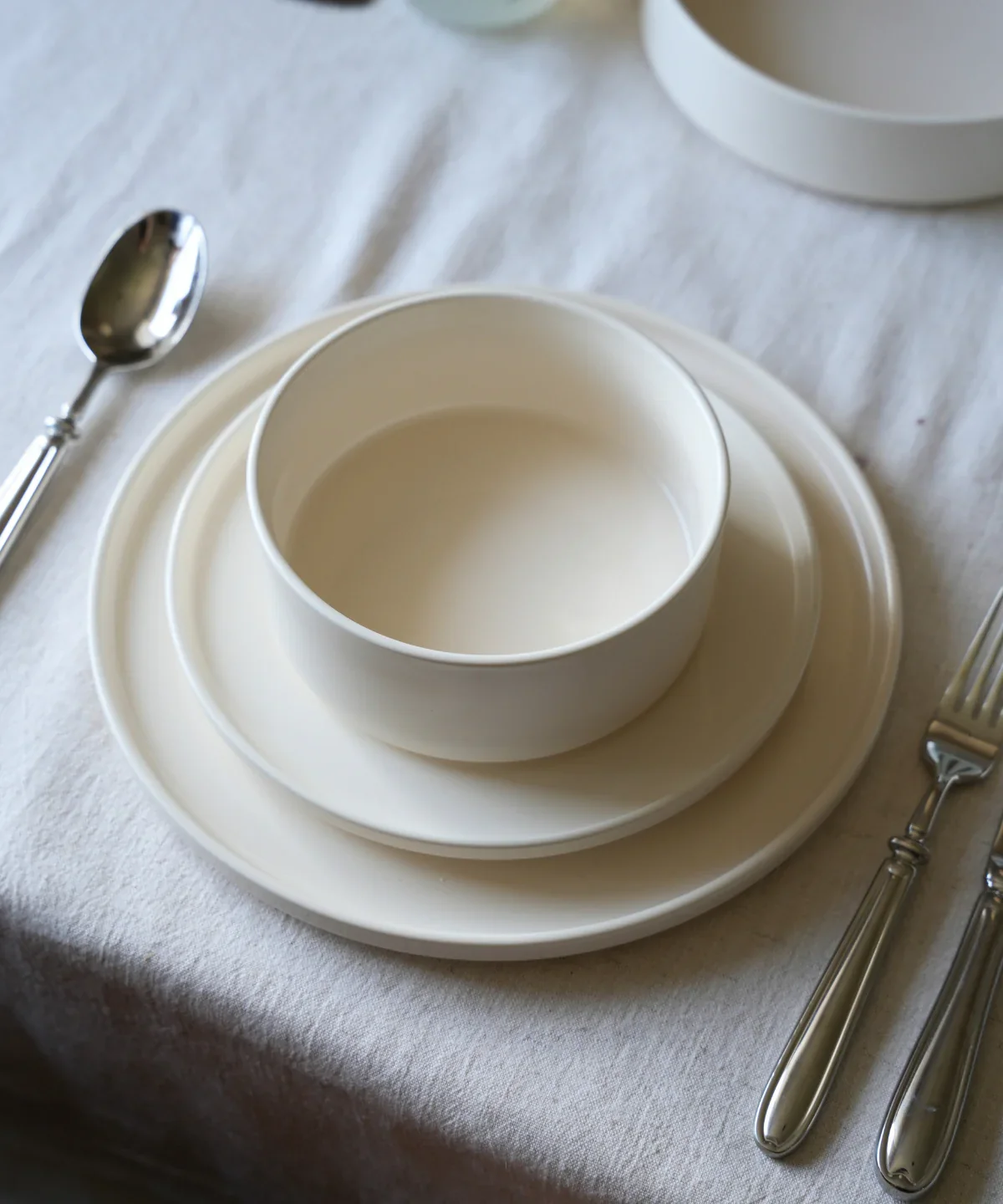 Noa Beige Geschirrset – 24-teilig - Image 8